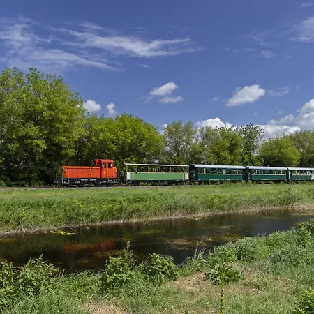 Feriehus In 19477 Balatonmáriafürdő