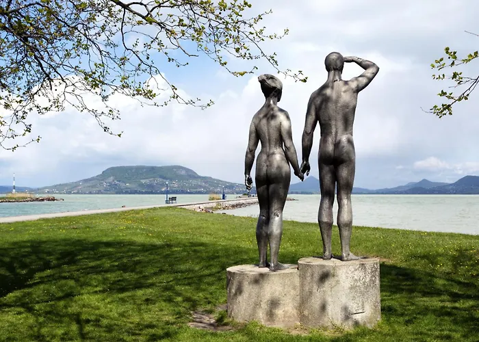 In 19477 * Balatonmariafurdo